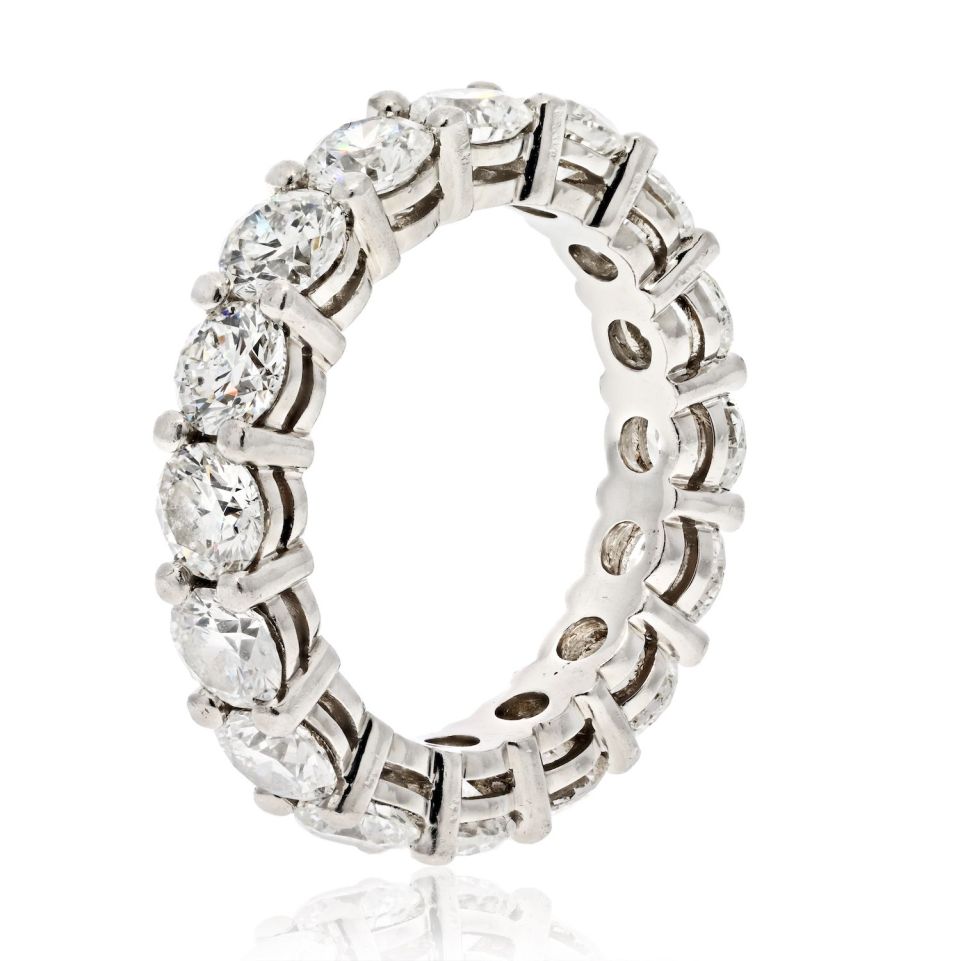 Platinum 4.00cttw Round Cut Diamond Shared Prong Eternity Band