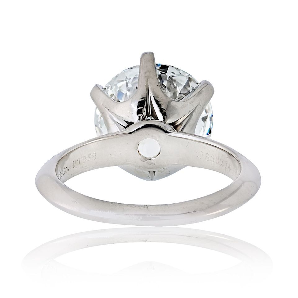 Tiffany & Co. 5 carat Round Diamond F/VS1 GIA Six Prong Classic Solitaire Ring