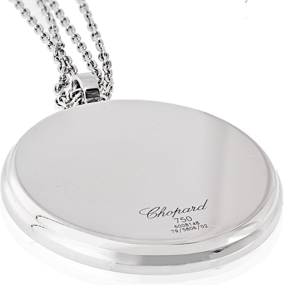 Chopard 18K White Gold Long Life Carnelian Round Pendant On A Chain Necklace