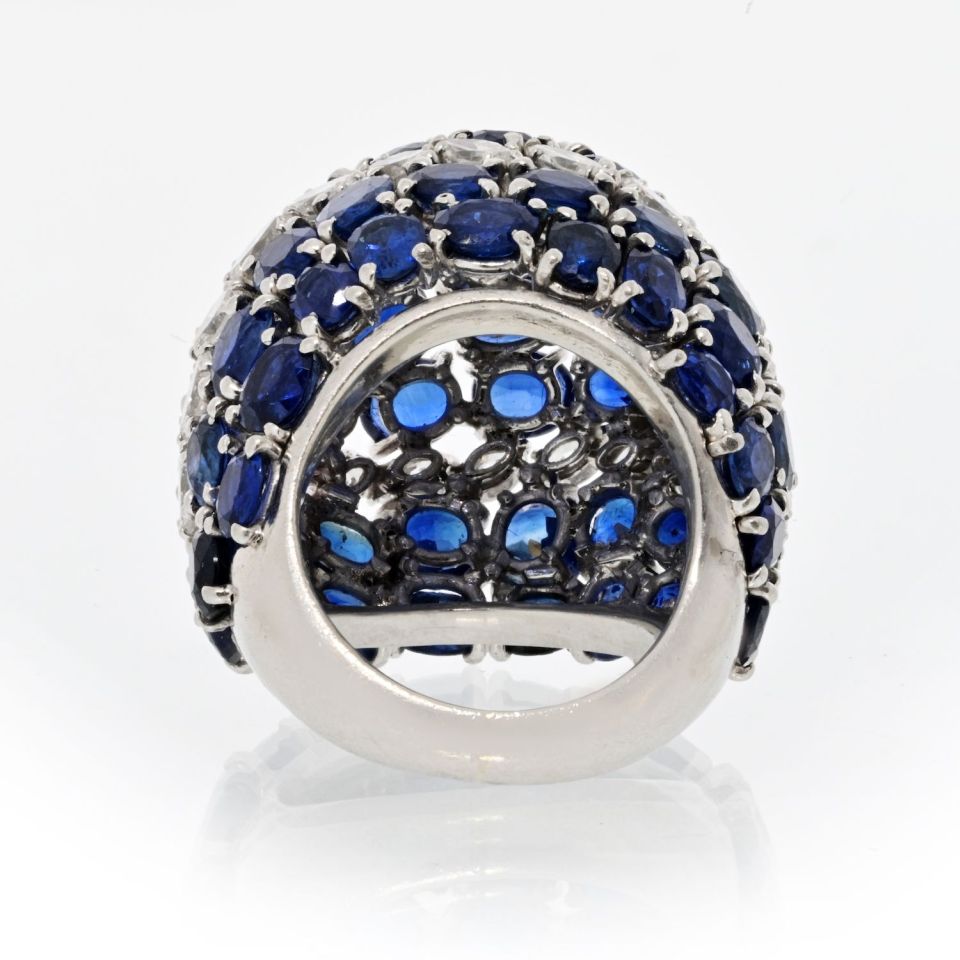 David Webb Platinum Sapphire & Diamonds Ring