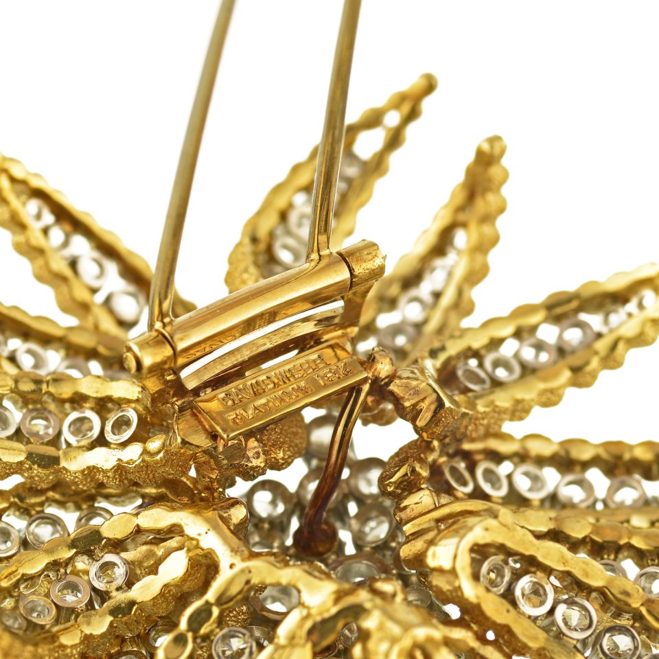 David Webb 1970's Platinum & 18K Yellow Gold Foliage Diamond Brooch