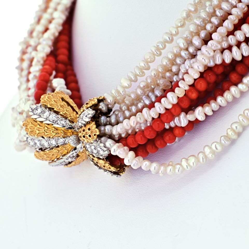 Buccellati 18K Yellow Gold 16 string Coral, Pearl Diamond Clasp Necklace