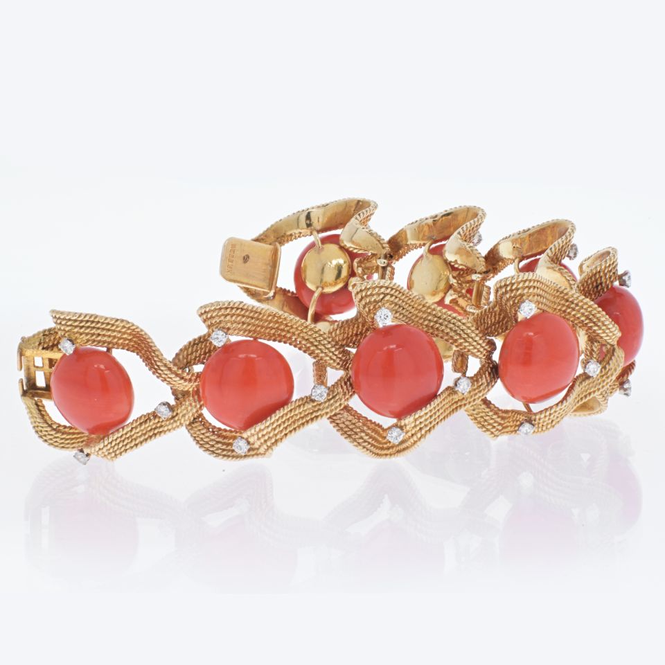 David Webb 18K Yellow Gold Coral And Diamond 1960's Bracelet
