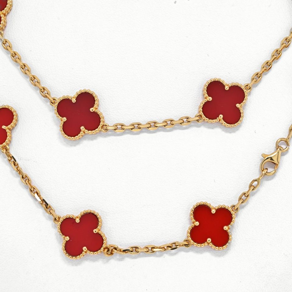 Van Cleef & Arpels Alhambra 18K Yellow Gold 20 Motif Vintage Alhambra Carnelian Necklace