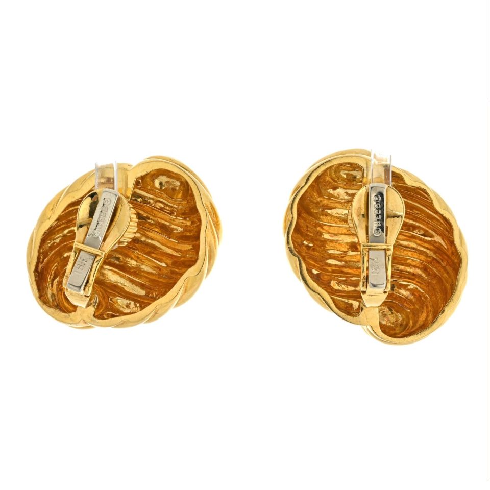 David Webb 18K Yellow Gold Fluted Swirl Earrings