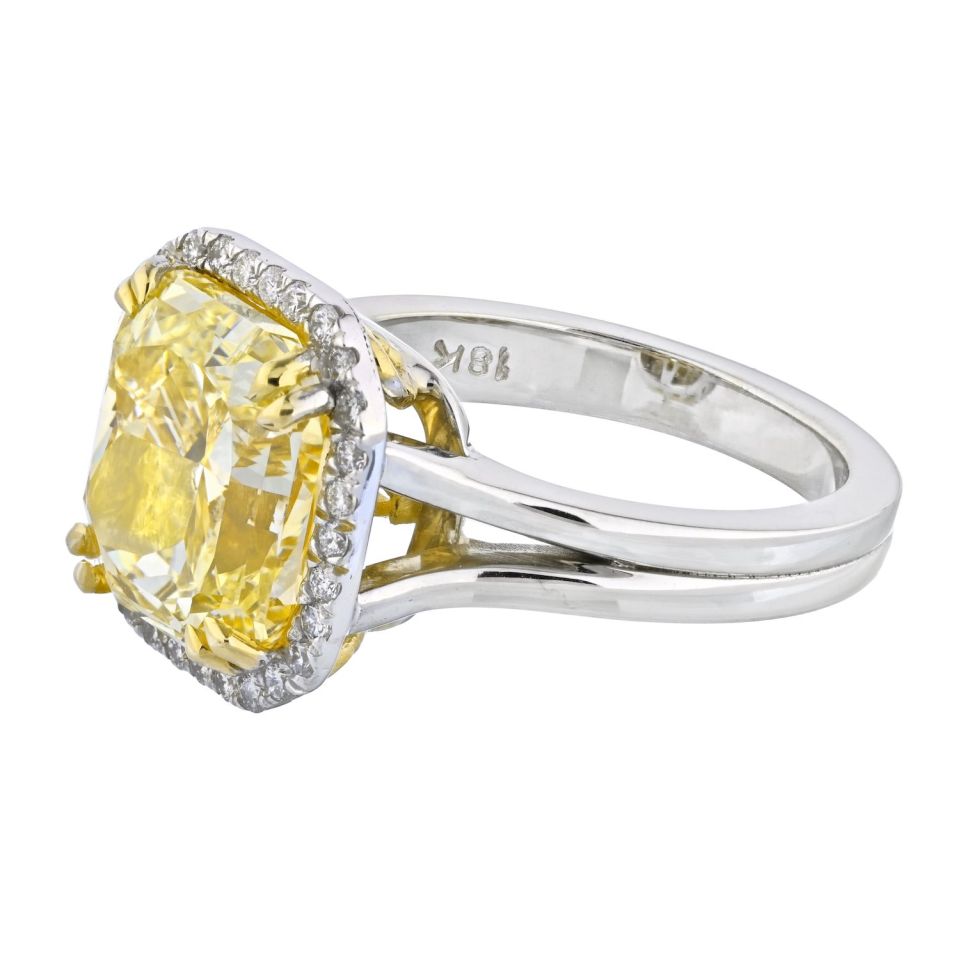 5 carat Radiant Cut Diamond Fancy Yellow GIA  Ring