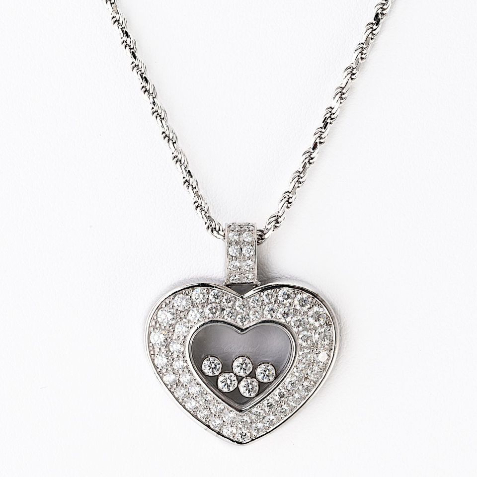 Chopard Happy Diamonds 18K White Gold Five Floating Diamond Heart Necklace