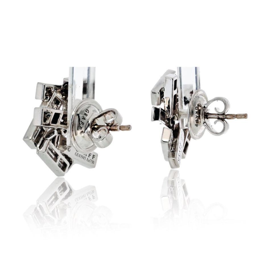 Graff 18K White Gold Threads Baguette And Round Earrings