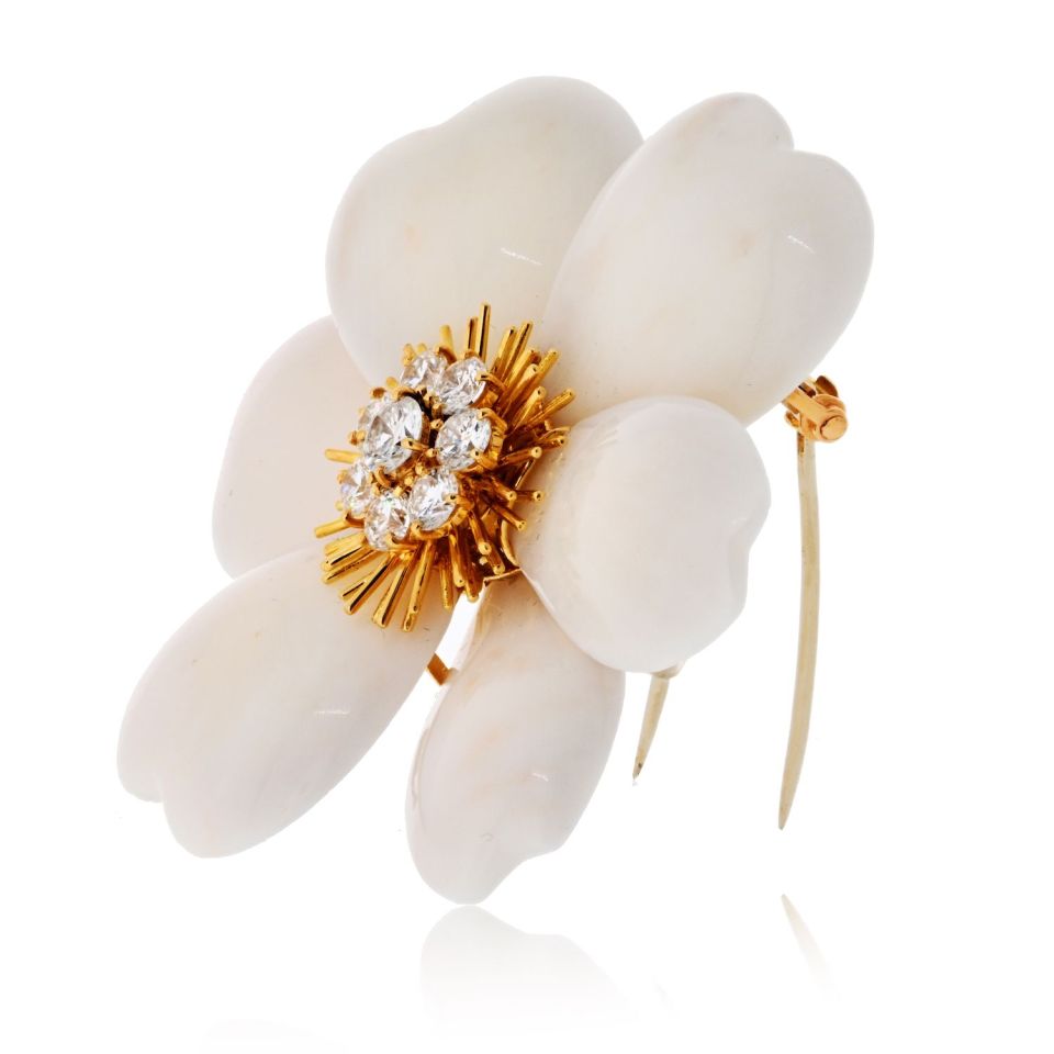 Van Cleef & Arpels 18K Yellow Gold Rose De Noel White Coral Large Model Brooch