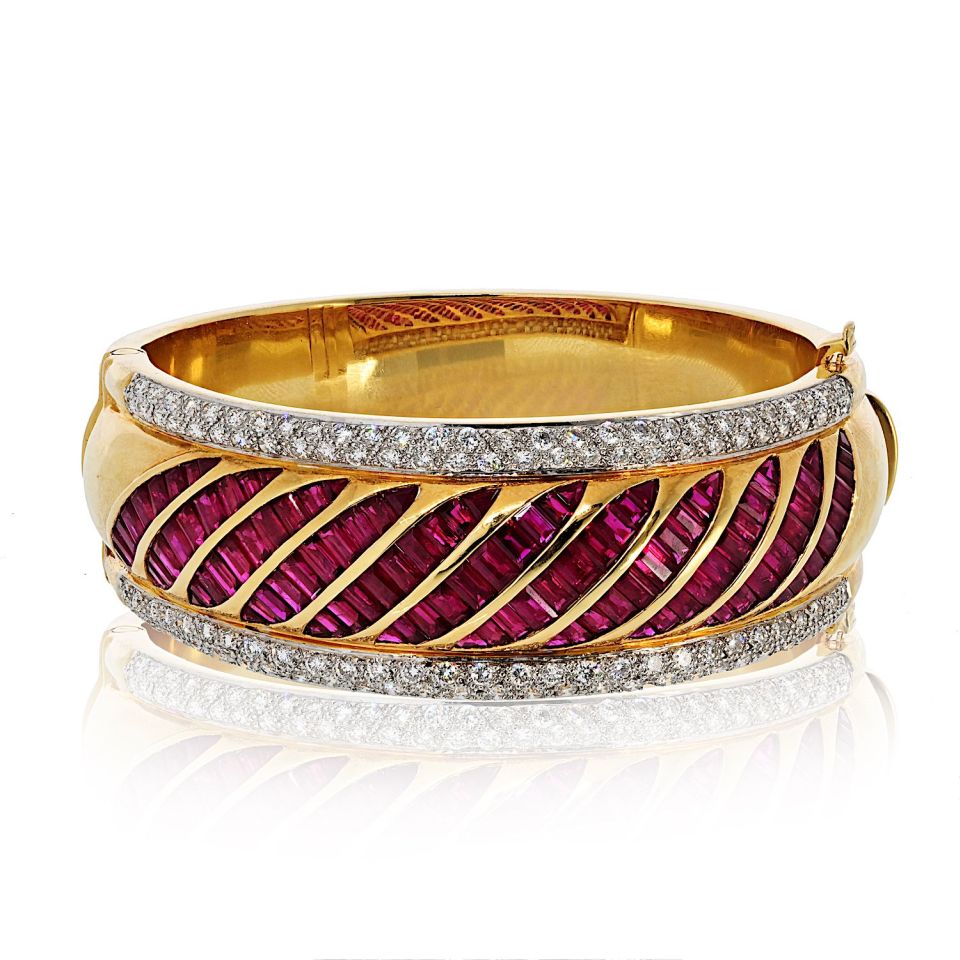 18K Yellow Gold Diamond And Ruby Bangle Bracelet