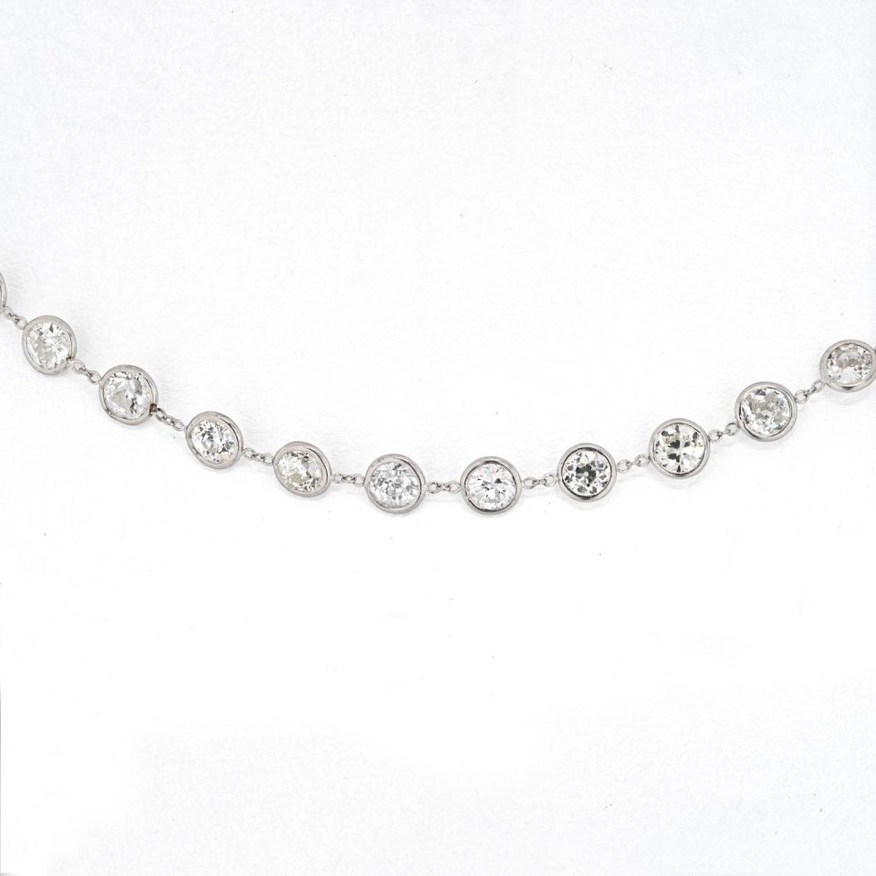 Platinum 13.50cts Round Cut Diamond By The Yard Necklace