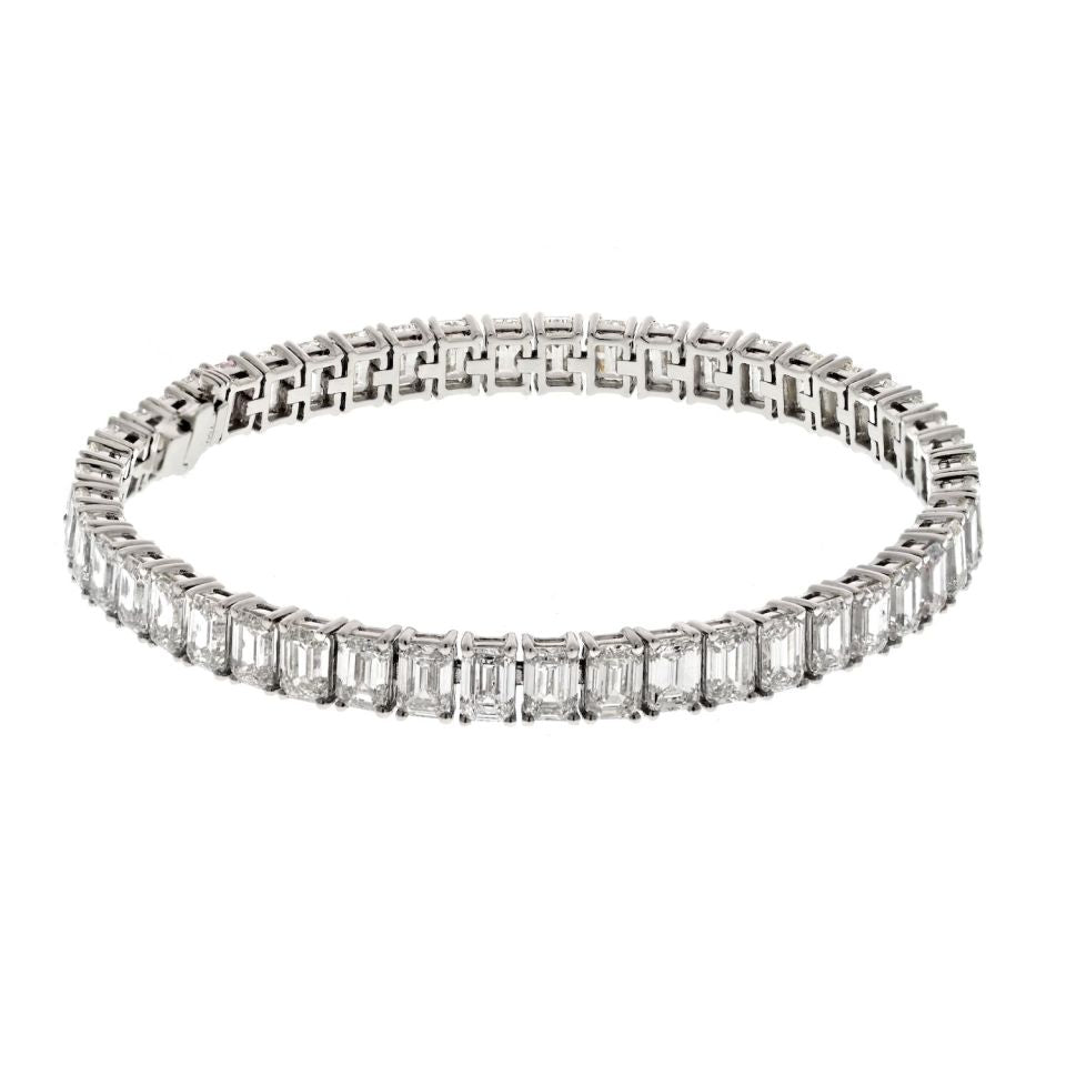 18K White Gold 19.00cttw Emerald Cut Diamond Straight Line Tennis Bracelet