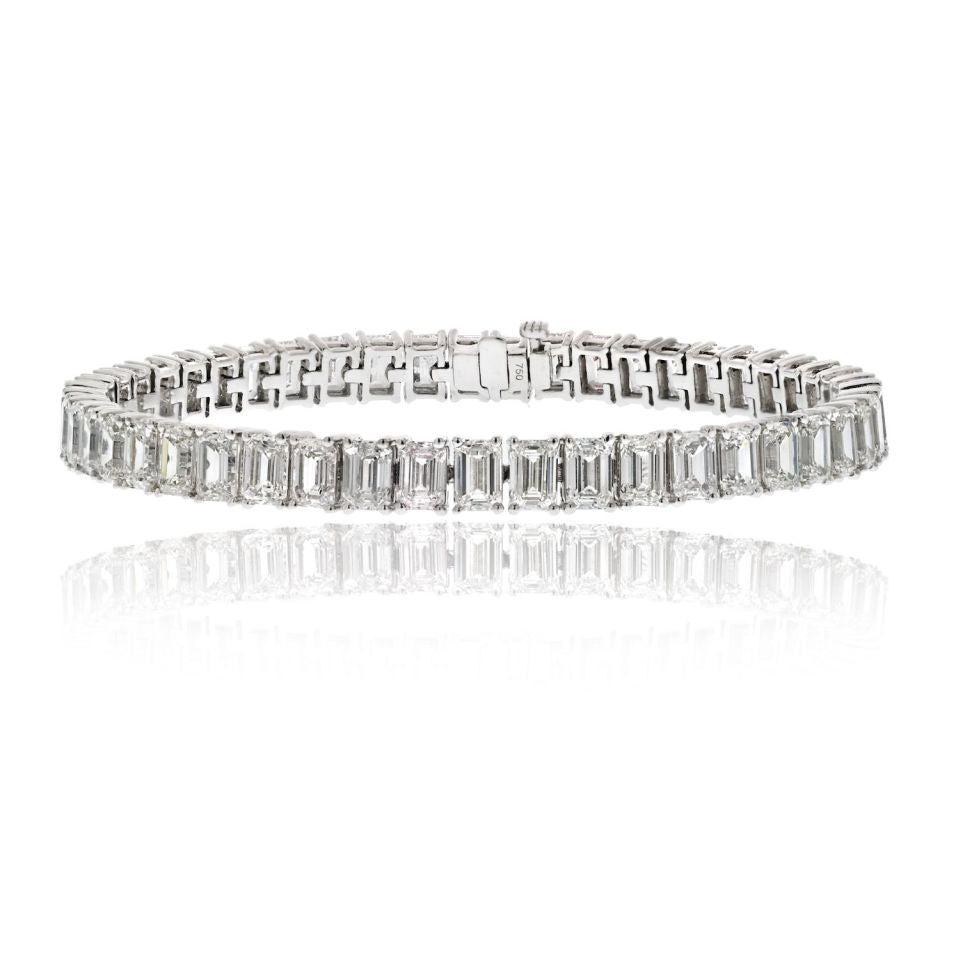 18K White Gold 19.00cttw Emerald Cut Diamond Straight Line Tennis Bracelet