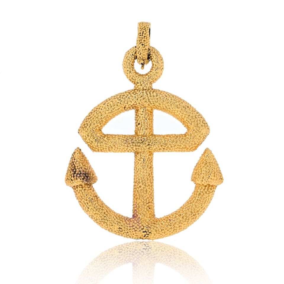 Van Cleef & Arpels 18K Yellow Gold Textured Anchor Pendant