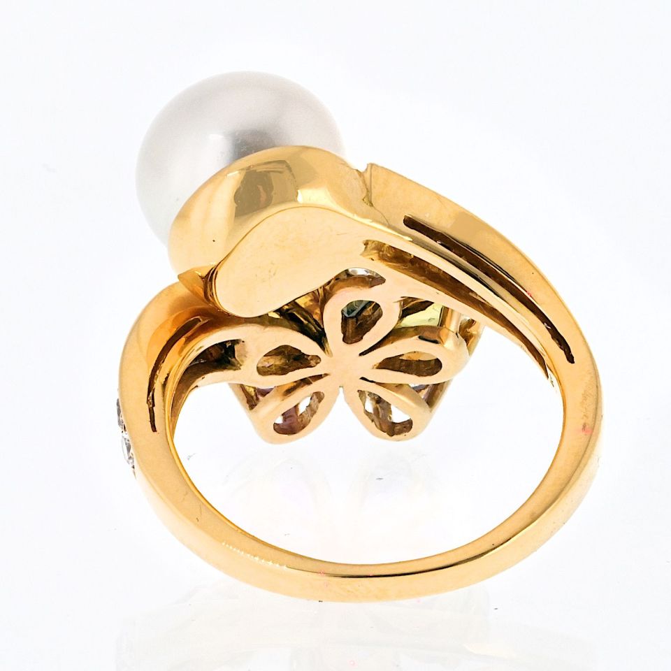 Bvlgari 18K Yellow Gold Contraire Pearl And Diamond, Multisapphire Ring