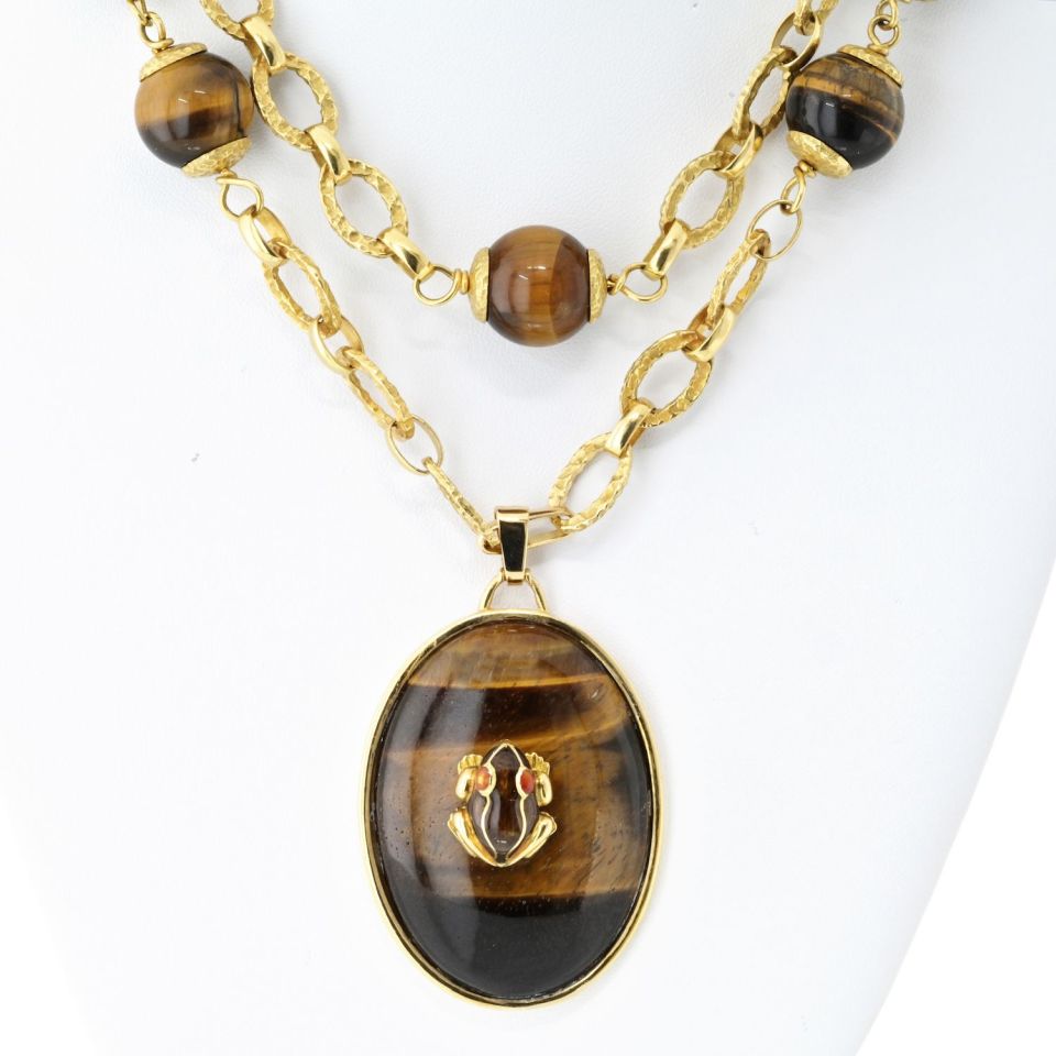David Webb 18K Yellow Gold 1960's Tiger Eye Long Bead With A Frog Necklace