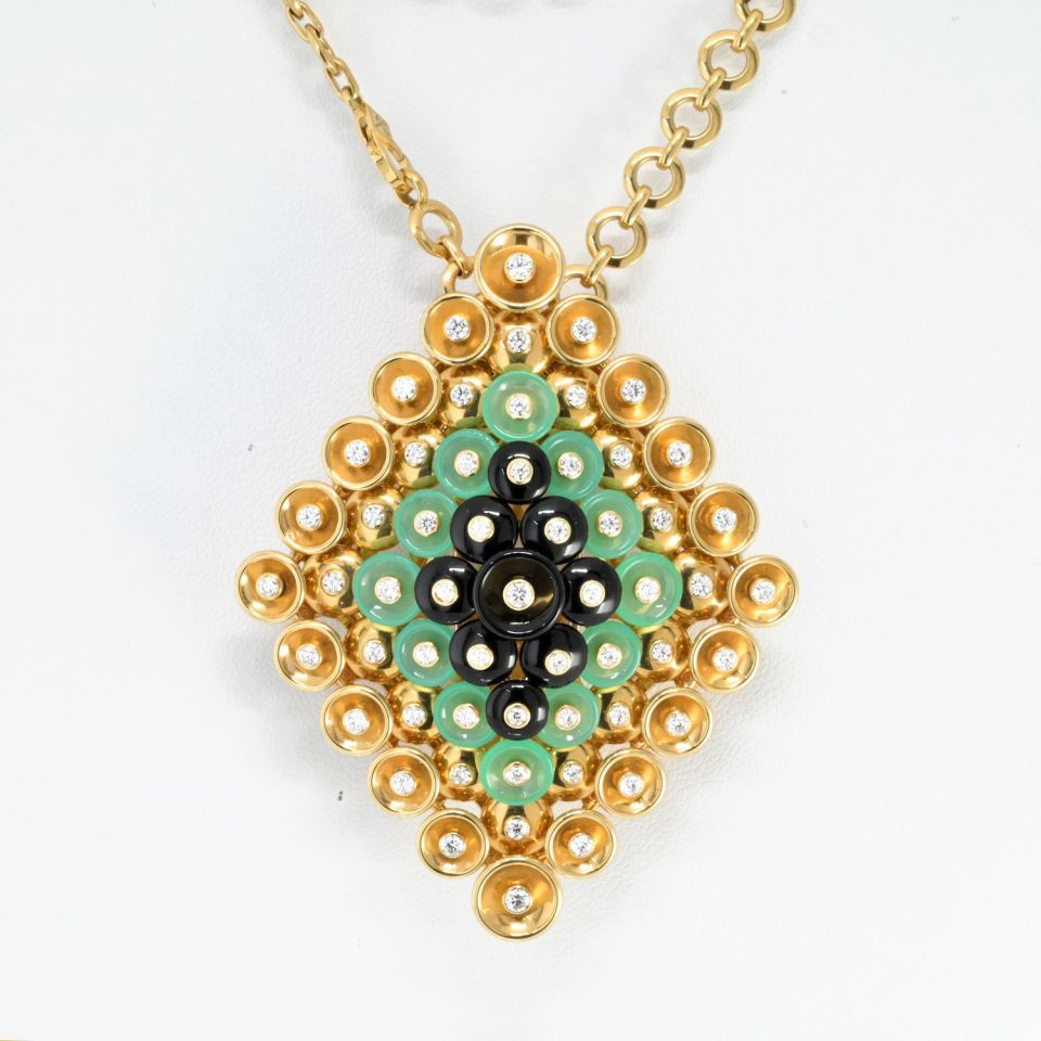 Van Cleef & Arpels 18K Yellow Gold Bouton D'or Pendant Brooch Clip Necklace