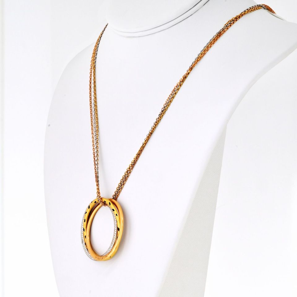 Cartier 18K Tri Color Trinity Diamond Spotted Panthere Circle Necklace
